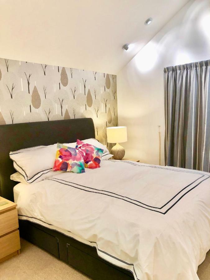 Bed and Breakfast Laurels Felsted Экстерьер фото